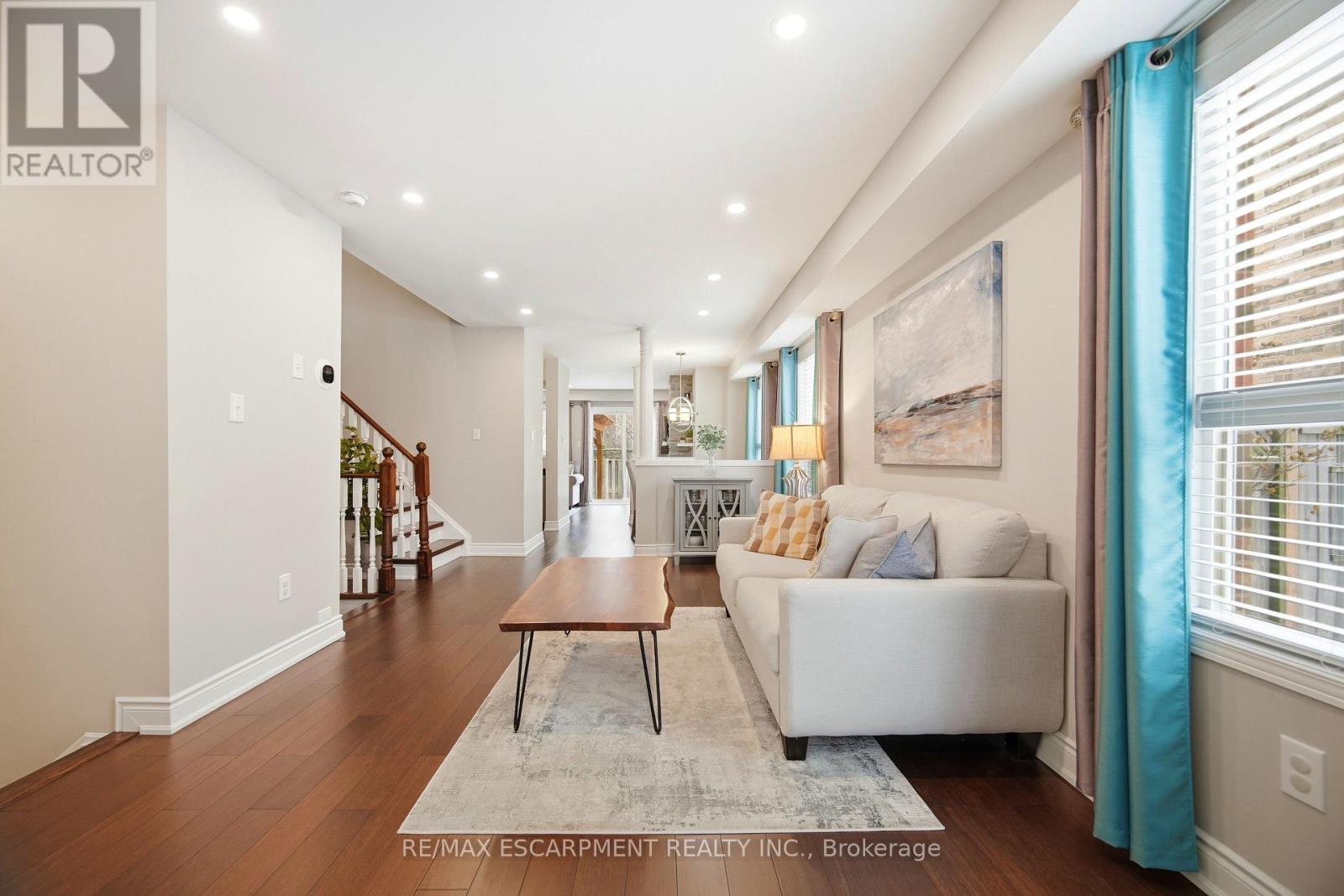 2462 Lazio Lane, Oakville, Ontario  L6M 4P7 - Photo 8 - W12653102