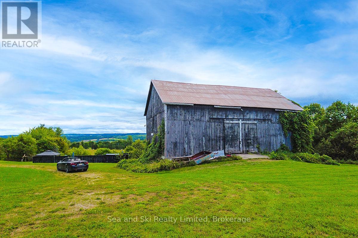 195908 Grey Road 7 Road S, Grey Highlands, Ontario  N0C 1G0 - Photo 30 - X12376388