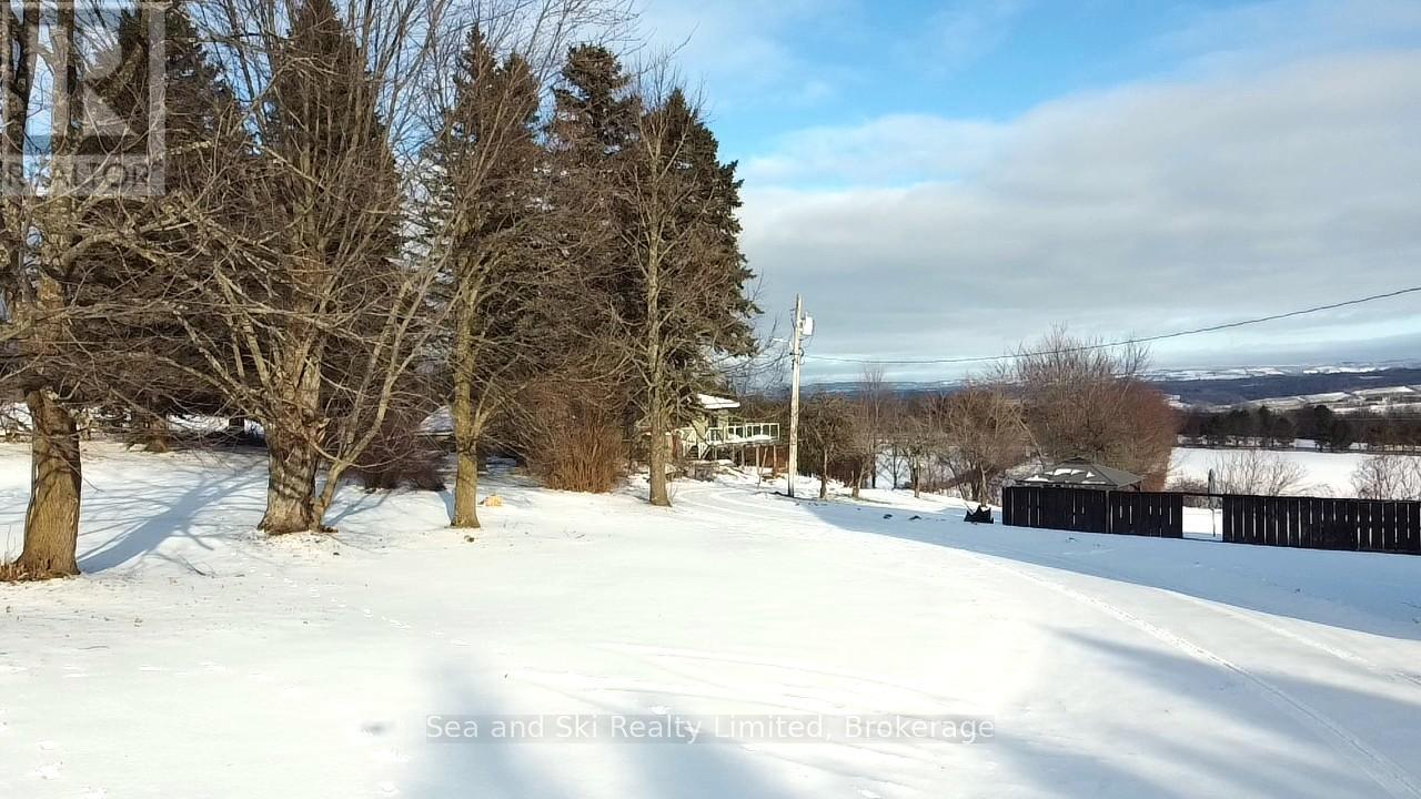 195908 Grey Road 7 Road S, Grey Highlands, Ontario  N0C 1G0 - Photo 4 - X12376388