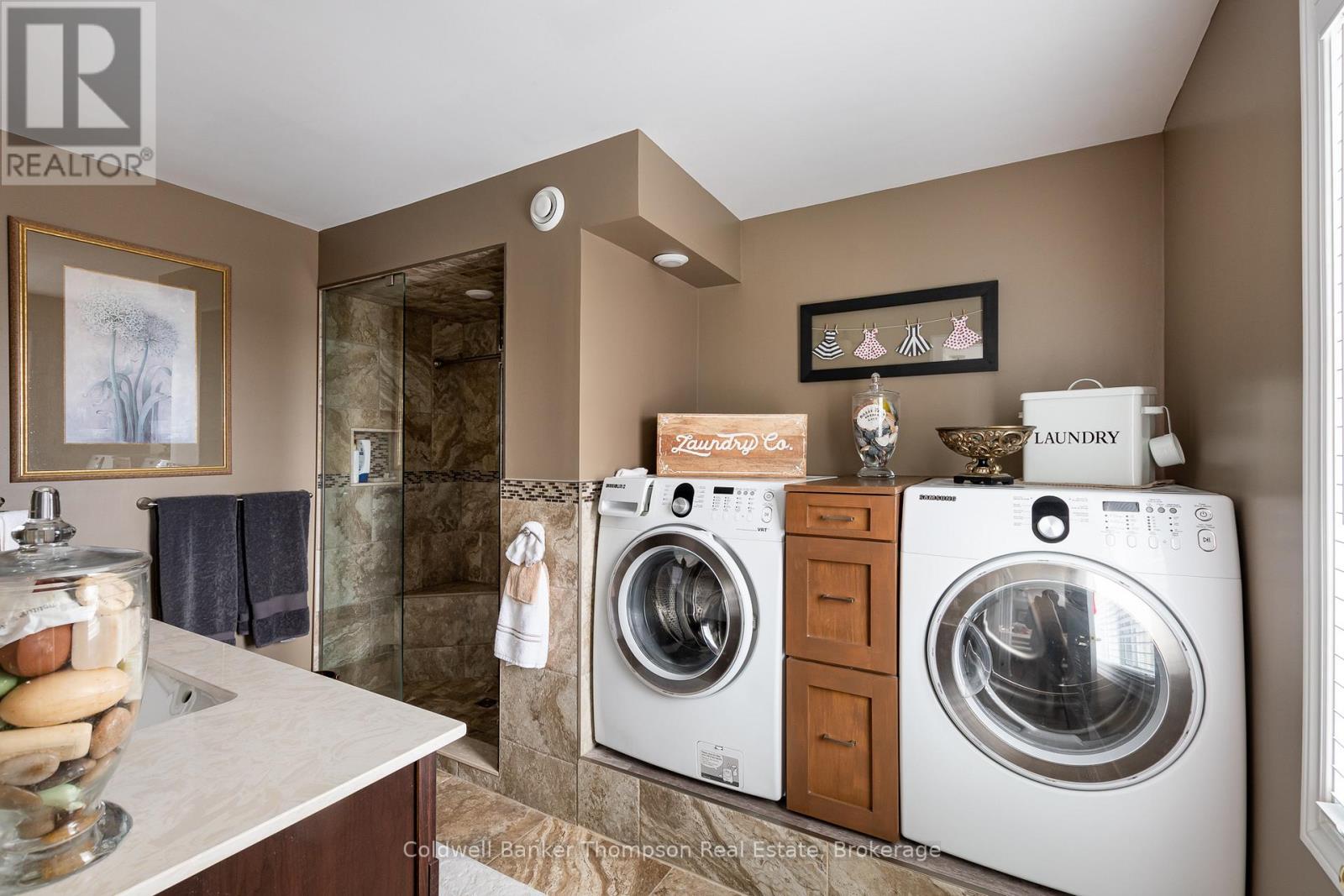 30 Deerfoot Trail, Huntsville, Ontario  P1H 0A6 - Photo 21 - X12456009