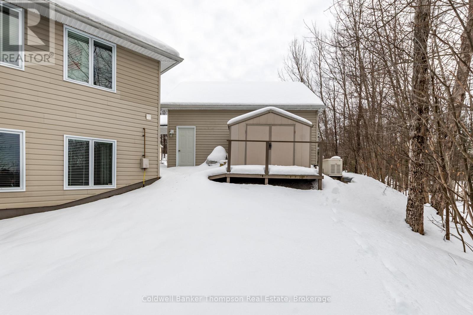 30 Deerfoot Trail, Huntsville, Ontario  P1H 0A6 - Photo 42 - X12456009