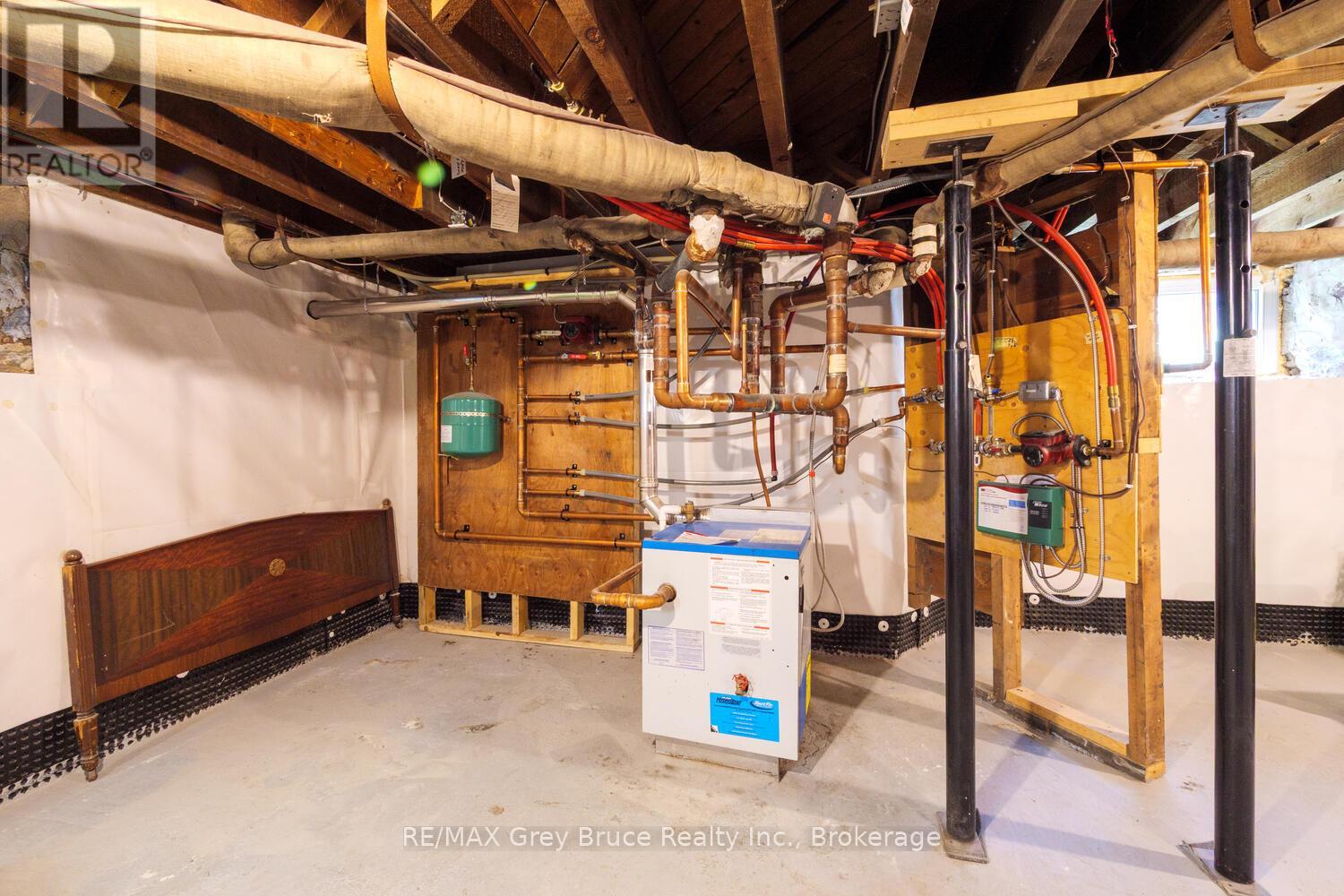 1075 4th Avenue W, Owen Sound, Ontario  N4K 4W1 - Photo 36 - X12653154