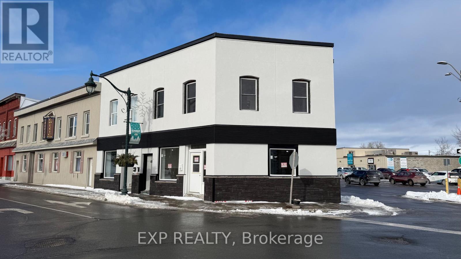 44 King Street, Quinte West, Ontario  K8V 3V8 - Photo 1 - X12653116