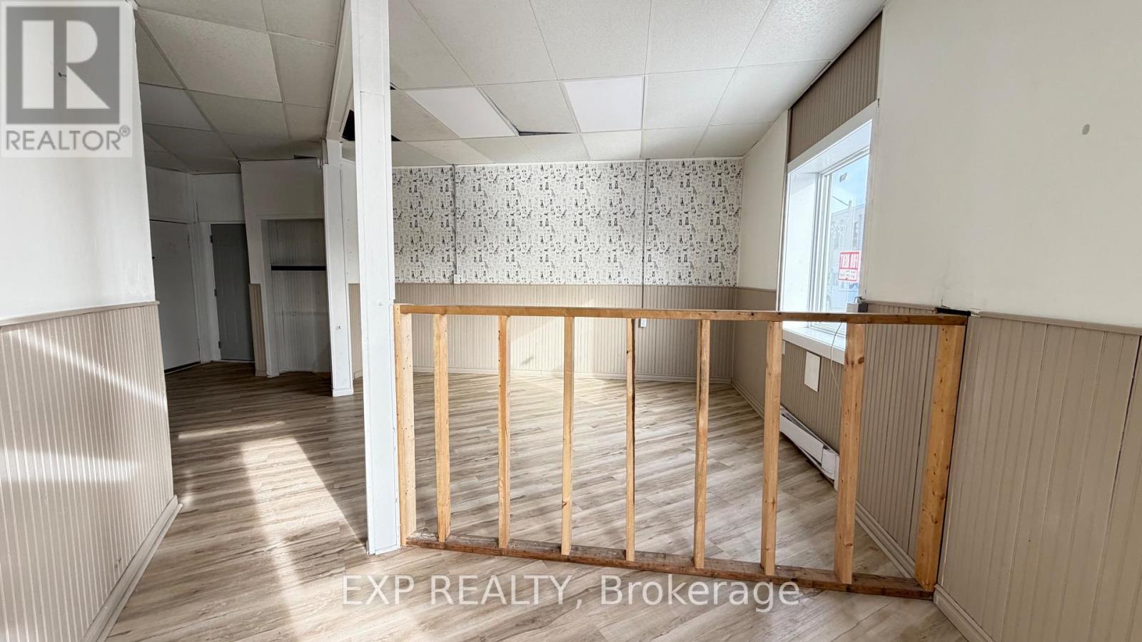 44 King Street, Quinte West, Ontario  K8V 3V8 - Photo 5 - X12653116