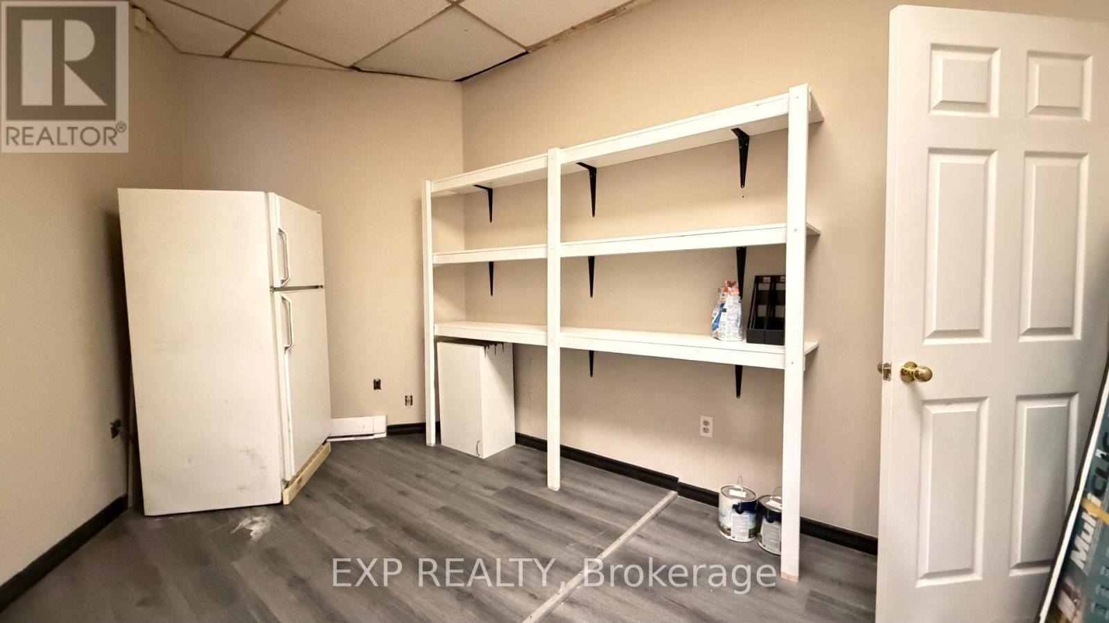 48 King Street, Quinte West, Ontario  K8V 3V8 - Photo 7 - X12653126