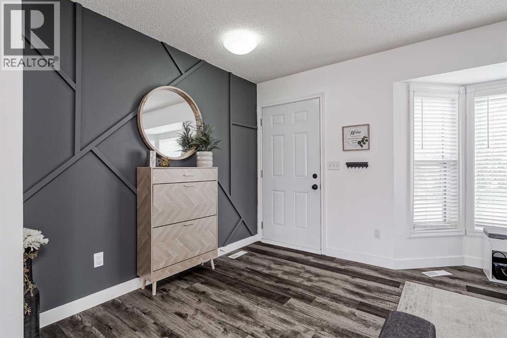 347 Whitefield Drive Ne, Calgary, Alberta  T1Y 5S2 - Photo 7 - A2259659