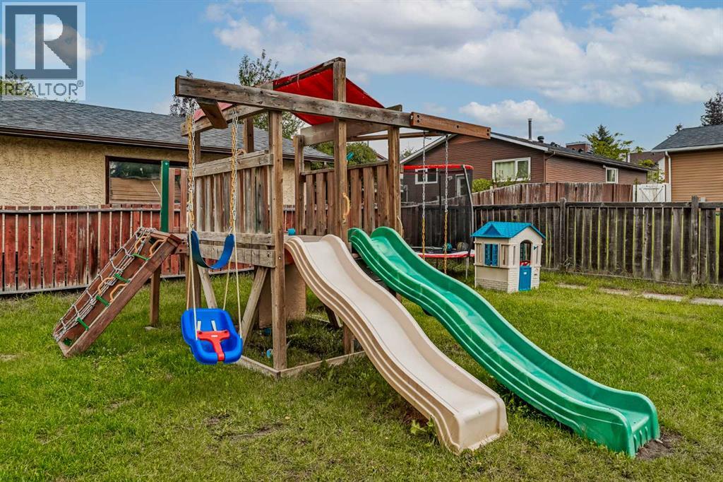 347 Whitefield Drive Ne, Calgary, Alberta  T1Y 5S2 - Photo 35 - A2259659