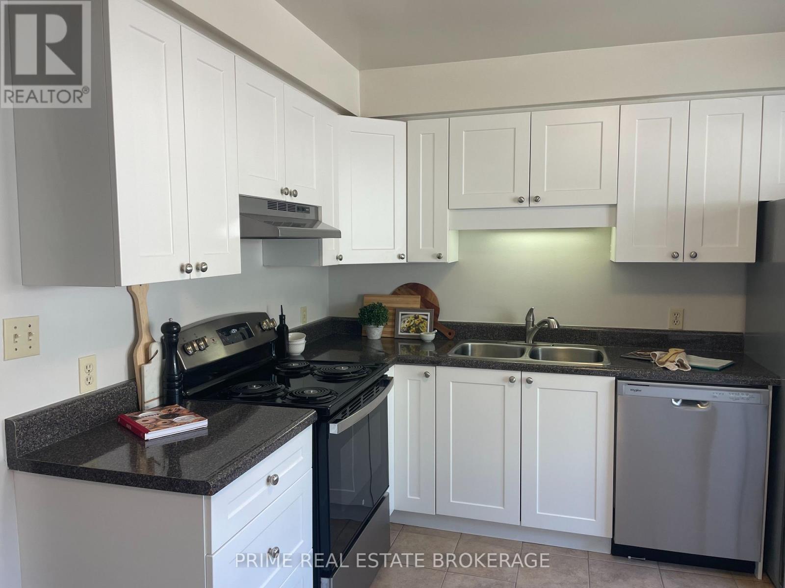 67 - 135 Belmont Drive, London South, Ontario  N6J 4J3 - Photo 4 - X12653120