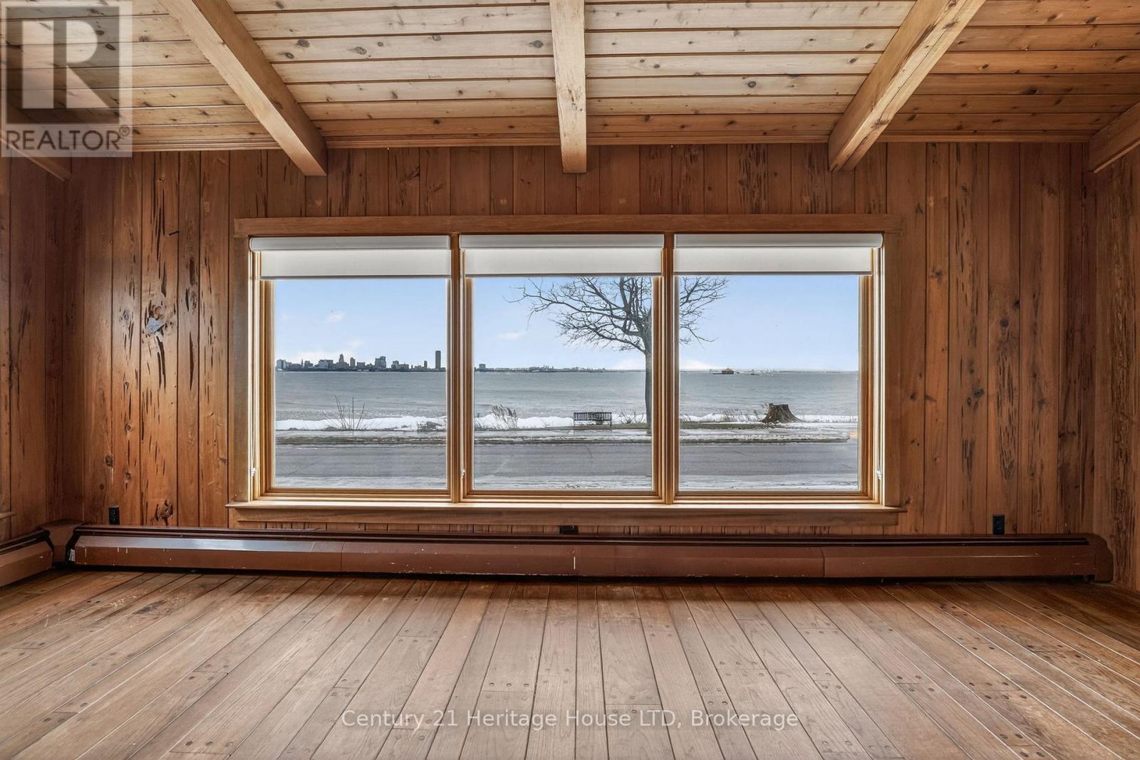 500 Lakeshore Road, Fort Erie, Ontario  L2A 1B5 - Photo 4 - X12603774