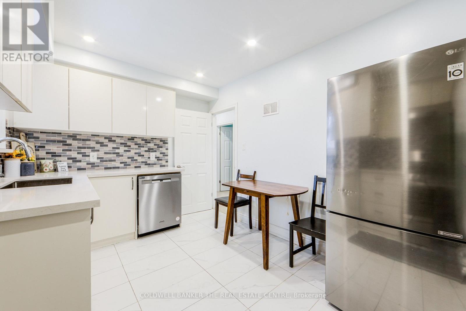 Main Floor - 20 Rossander Court, Toronto, Ontario  M1J 2B7 - Photo 14 - E12653096