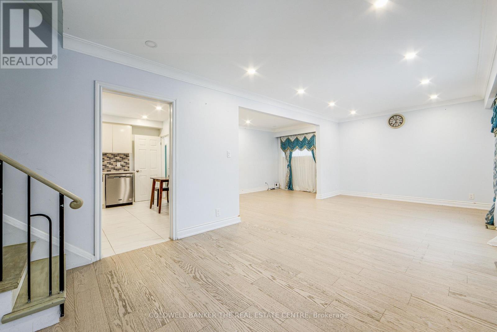 Main Floor - 20 Rossander Court, Toronto, Ontario  M1J 2B7 - Photo 4 - E12653096