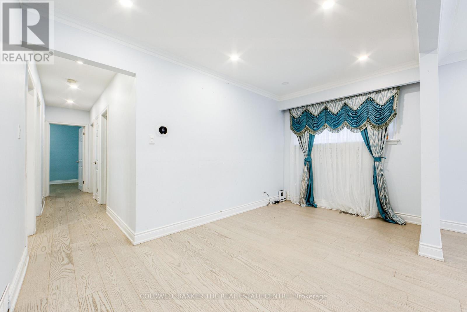 Main Floor - 20 Rossander Court, Toronto, Ontario  M1J 2B7 - Photo 8 - E12653096