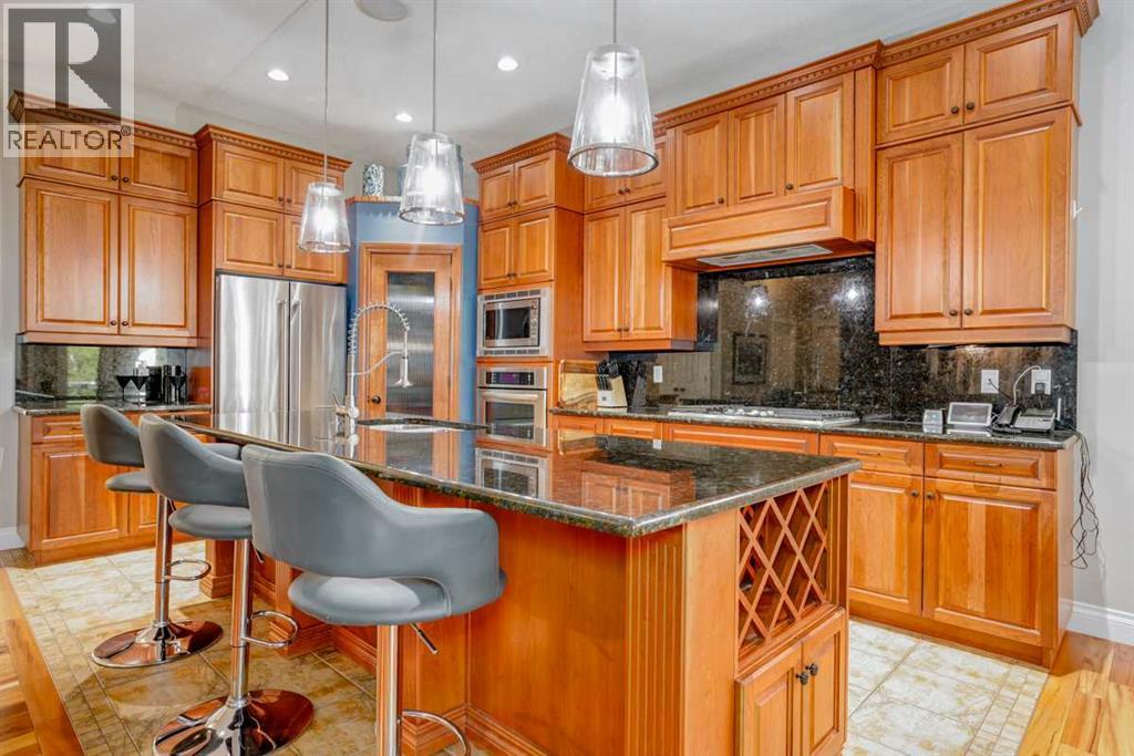 462 Crystal Green Manor, Okotoks, Alberta  T1S 0A3 - Photo 7 - A2260965