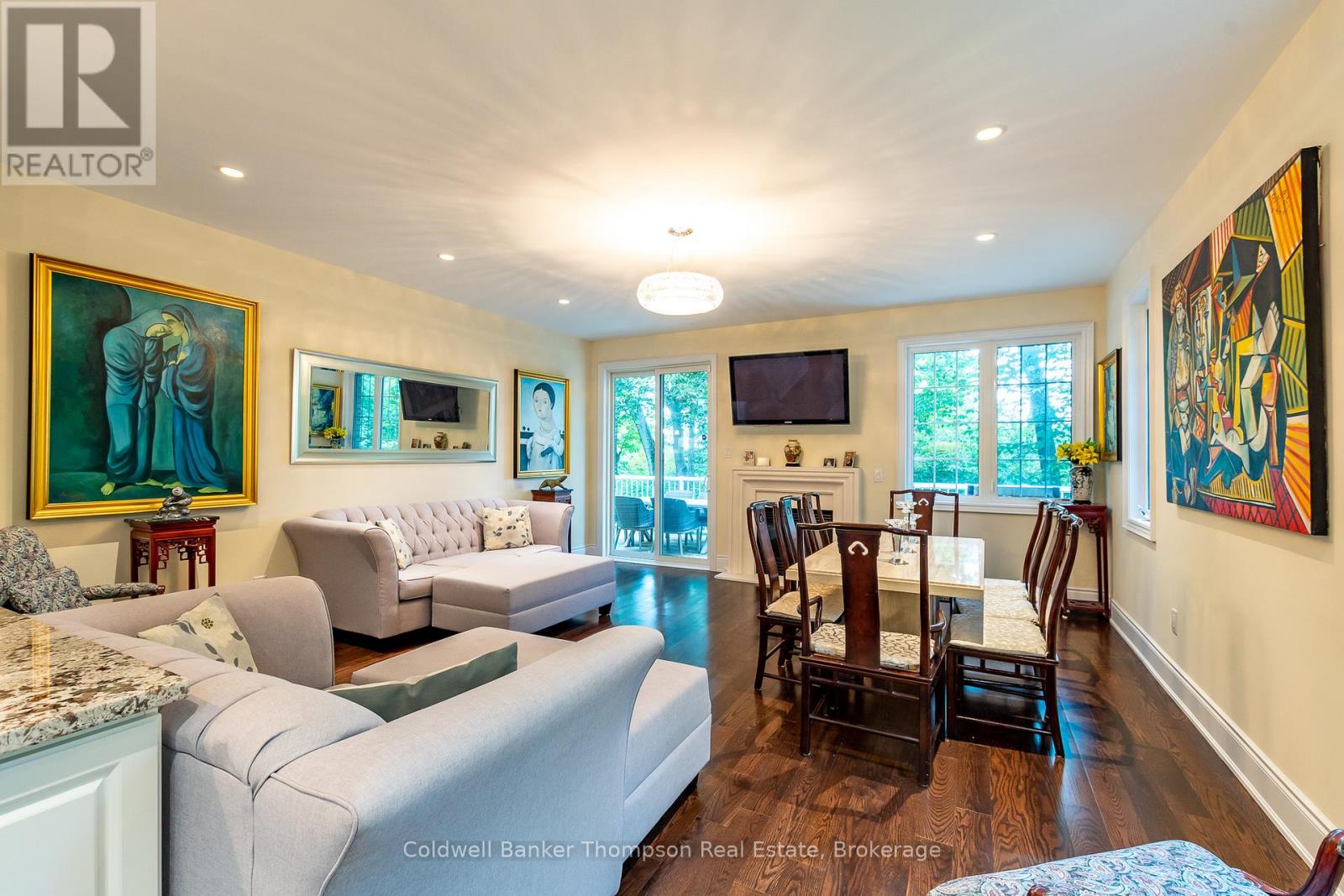 16 Deerfoot Trail, Huntsville, Ontario  P1H 0A6 - Photo 19 - X12428732