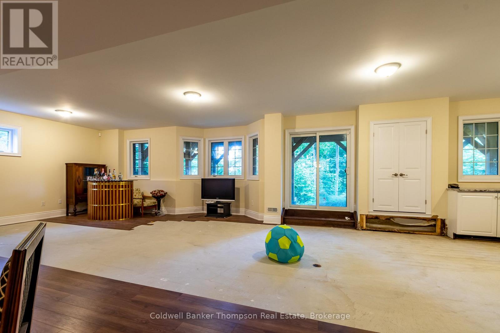 16 Deerfoot Trail, Huntsville, Ontario  P1H 0A6 - Photo 29 - X12428732