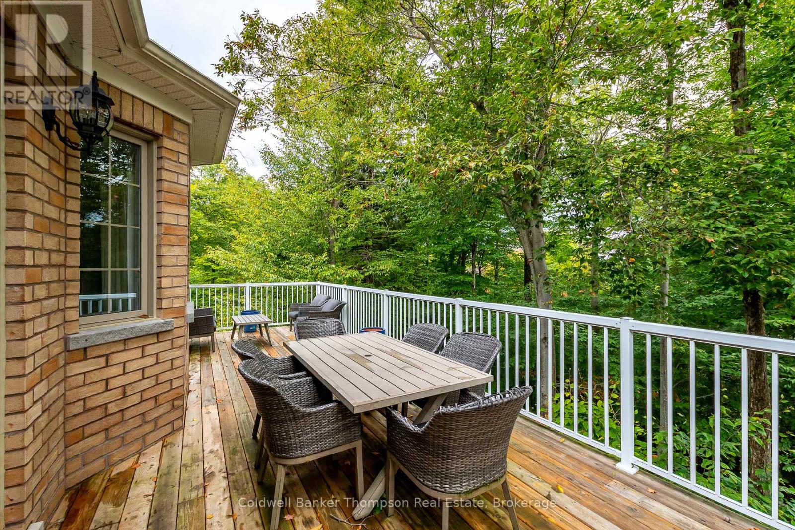 16 Deerfoot Trail, Huntsville, Ontario  P1H 0A6 - Photo 41 - X12428732