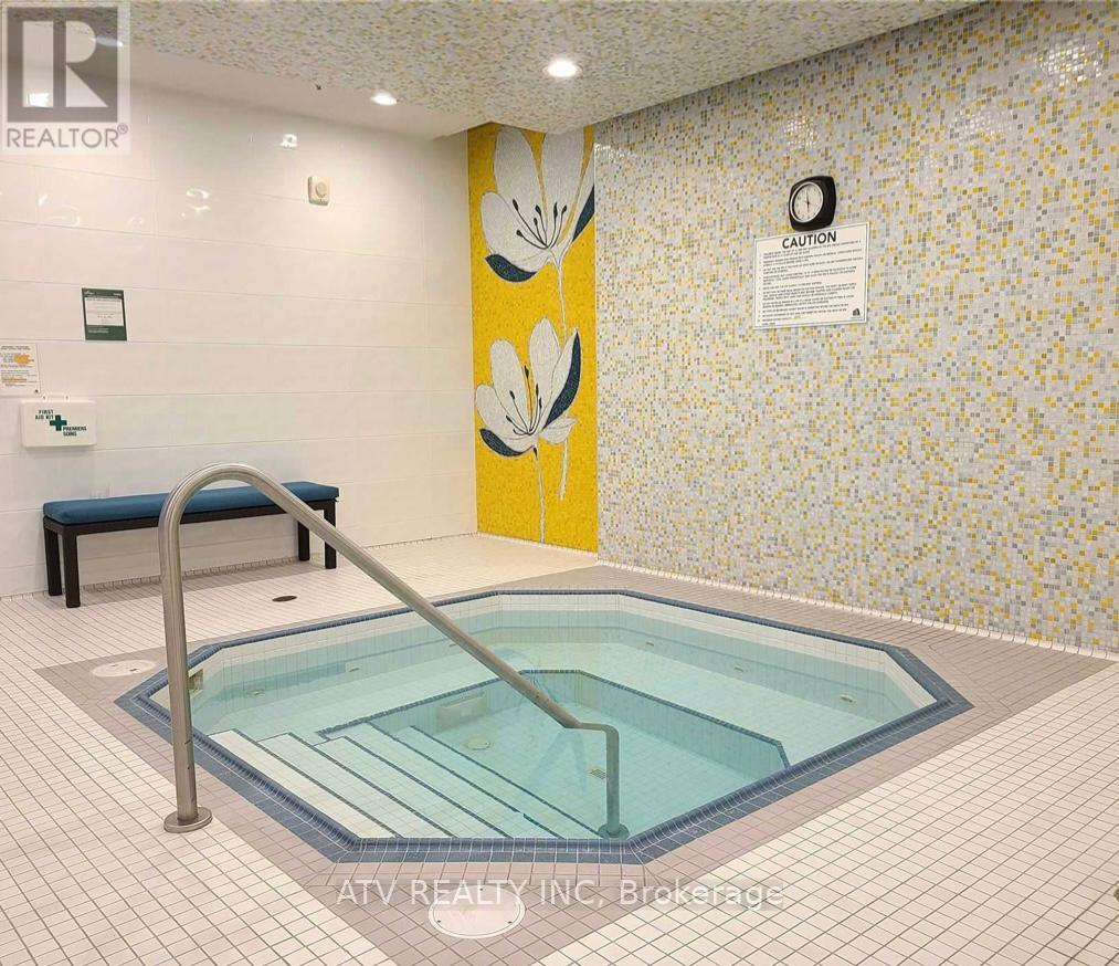 521 - 376 Highway 7, Richmond Hill, Ontario  L4B 0C7 - Photo 23 - N12653112