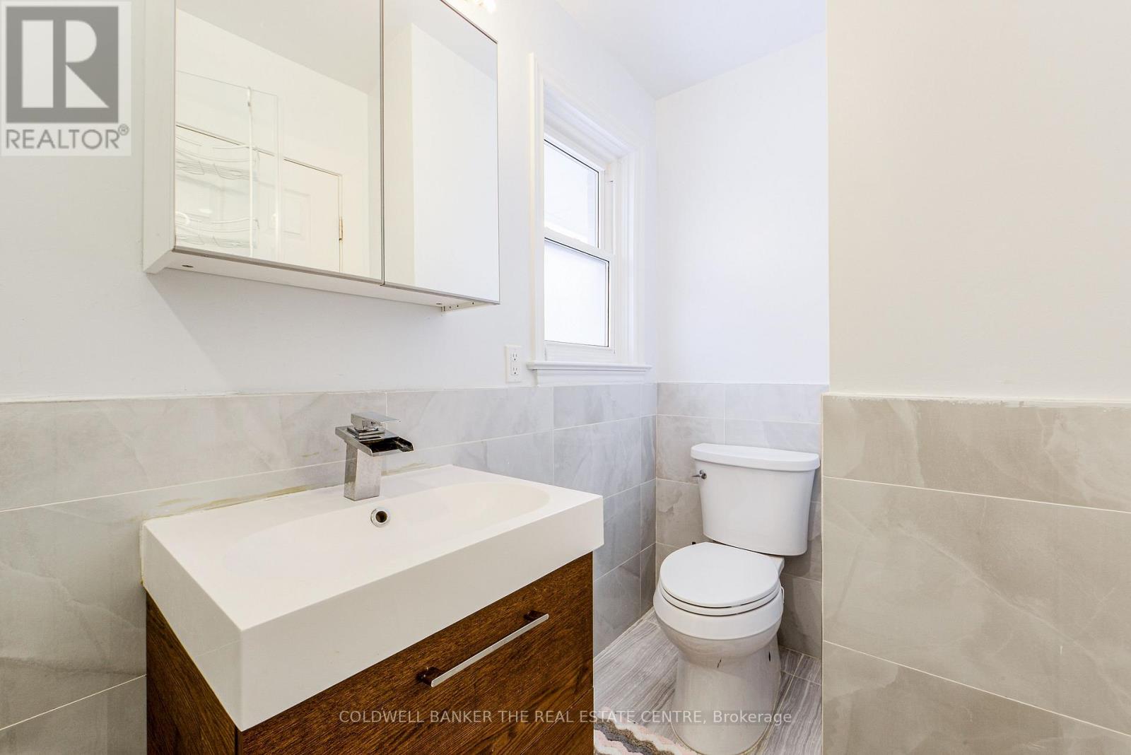 Main Floor - 20 Rossander Court, Toronto, Ontario  M1J 2B7 - Photo 20 - E12653096