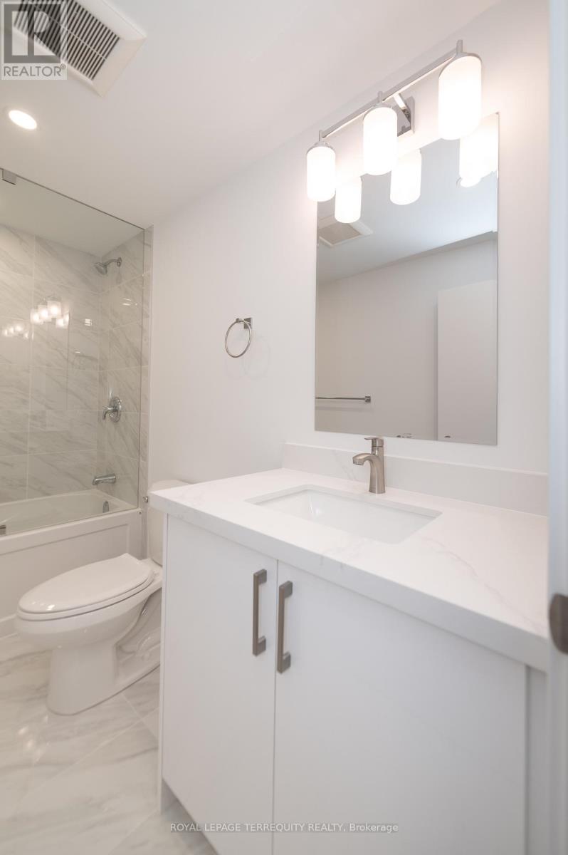 Basement - 296 Sixteen Mile Drive, Oakville, Ontario  L6M 0V8 - Photo 9 - W12653124