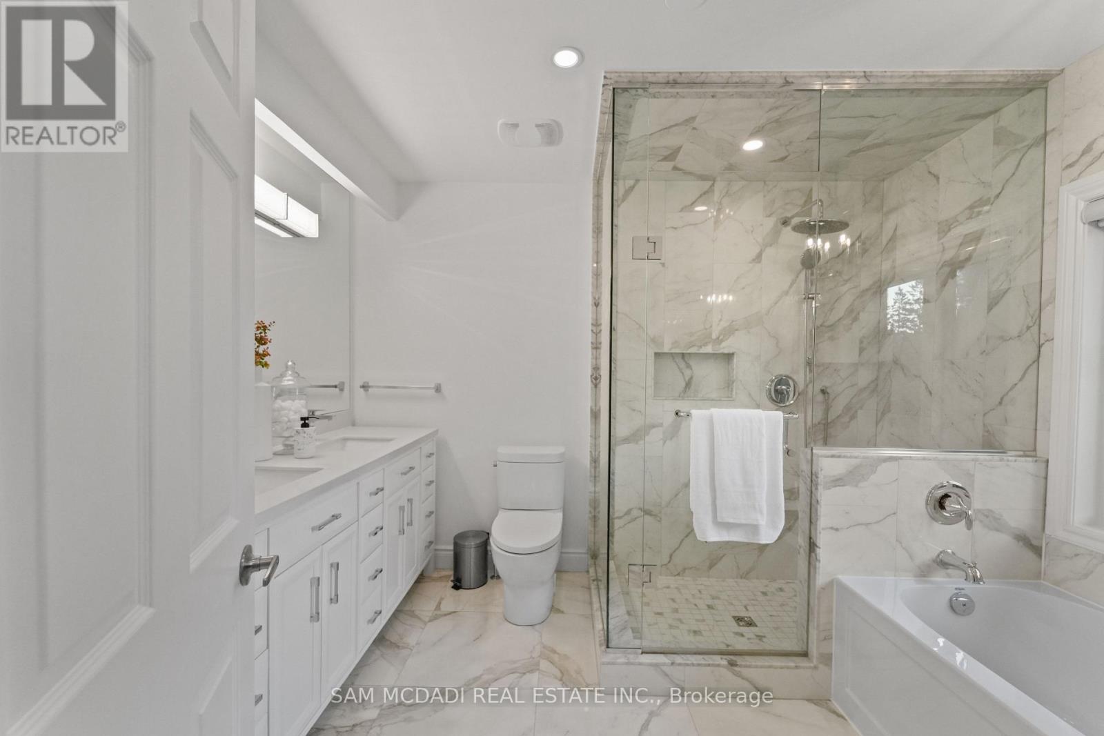 474 Bob-O-Link Road, Mississauga, Ontario  L5J 2P4 - Photo 24 - W12653144