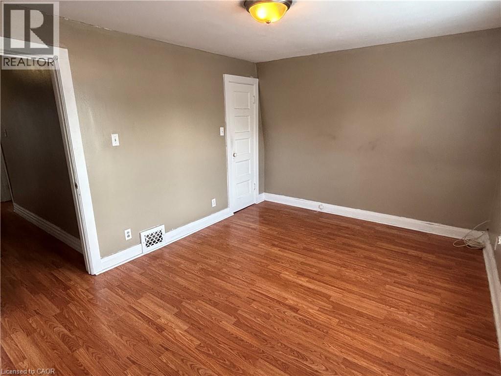 465 East Main Street, Welland, Ontario  L3B 3X7 - Photo 10 - 40743013