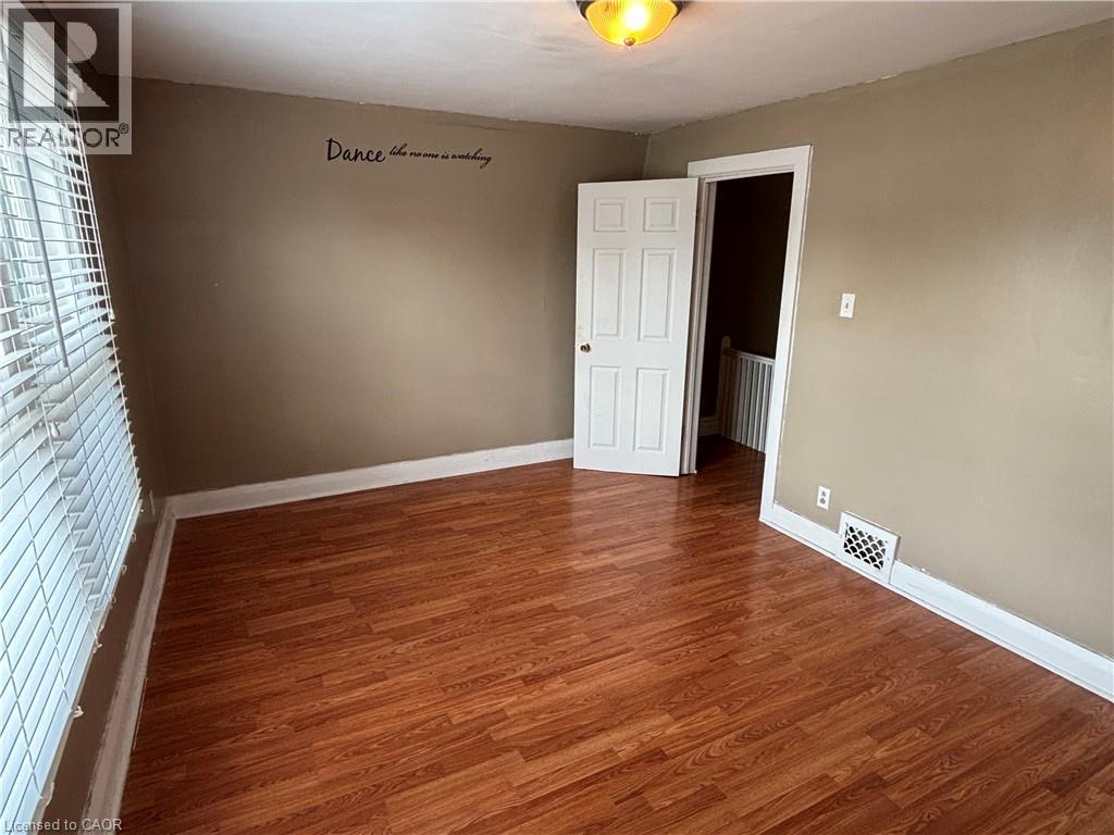 465 East Main Street, Welland, Ontario  L3B 3X7 - Photo 9 - 40743013