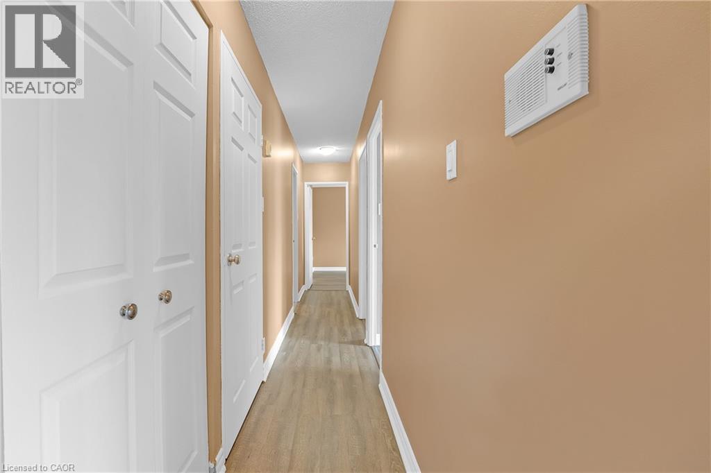 1966 Main Street W Unit# 402, Hamilton, Ontario  L8S 1J6 - Photo 17 - 40789276