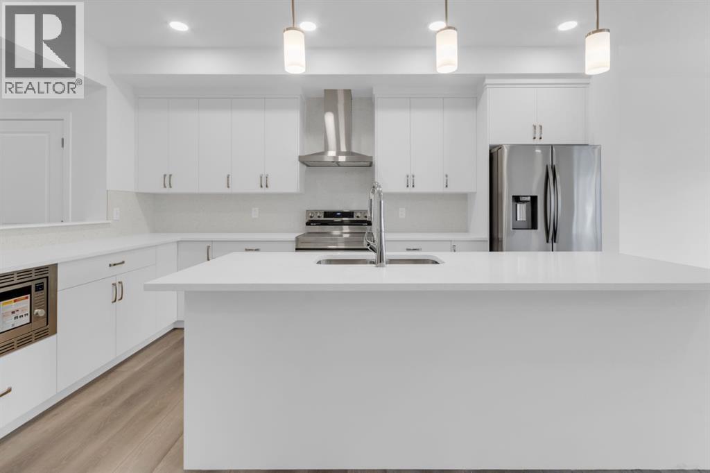 449 Savanna Landing Ne, Calgary, Alberta  T3J 5T2 - Photo 4 - A2268351