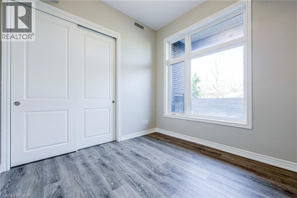 457 Plains Road E Unit# 109, Burlington, Ontario  L7T 2E2 - Photo 7 - 40766755