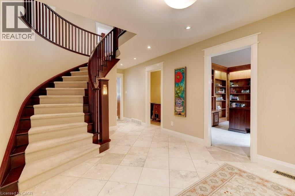 6365 Breckenridge Place, Burlington, Ontario  L7P 0K8 - Photo 5 - 40768380