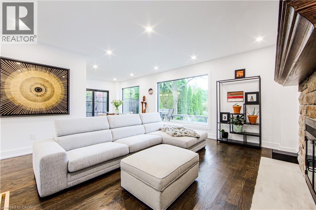 1319 Greeneagle Drive, Oakville, Ontario  L6M 2N1 - Photo 13 - 40770672