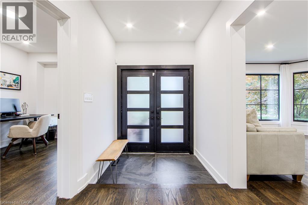 1319 Greeneagle Drive, Oakville, Ontario  L6M 2N1 - Photo 5 - 40770672