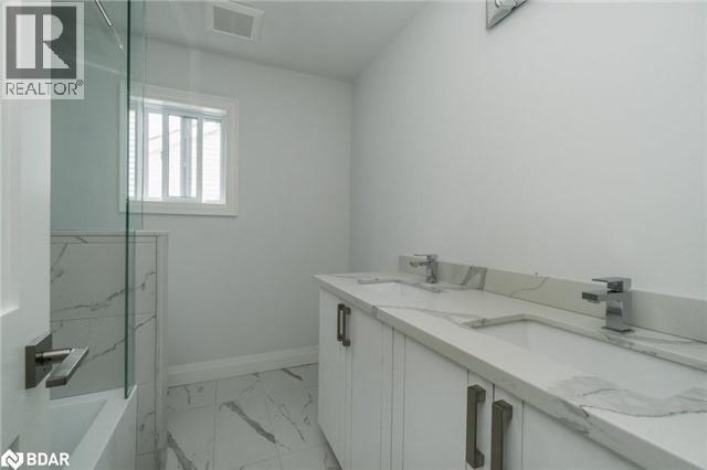 1534 Forestdale Court, Oakville, Ontario  L6H 3A1 - Photo 15 - 40787007