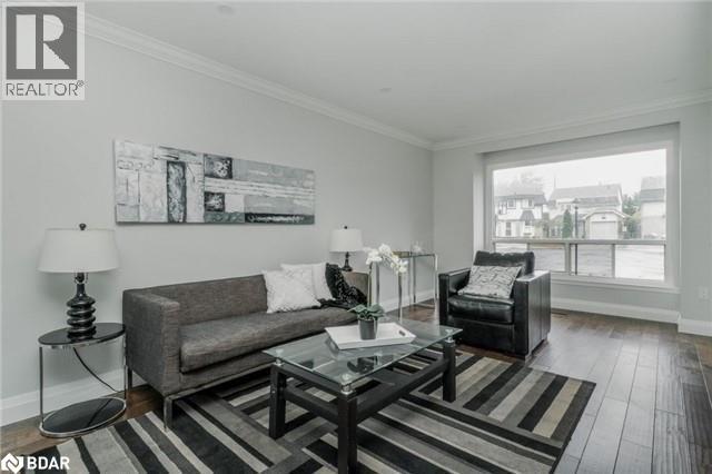 1534 Forestdale Court, Oakville, Ontario  L6H 3A1 - Photo 2 - 40787007