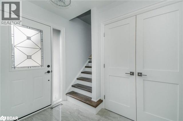 1534 Forestdale Court, Oakville, Ontario  L6H 3A1 - Photo 12 - 40787007