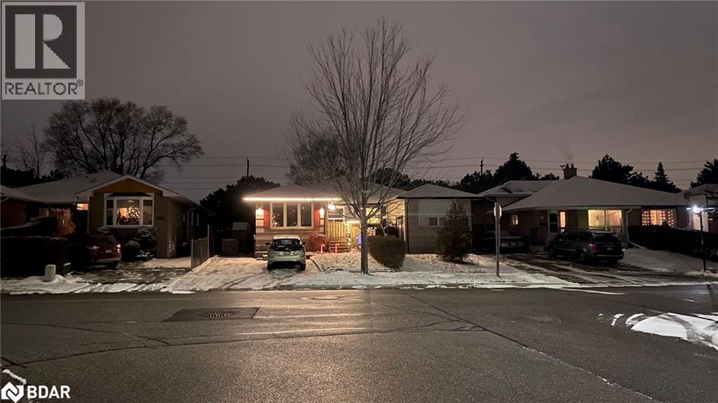 1601 Sandgate Crescent Unit# Main, Mississauga, Ontario  L5J 2E3 - Photo 15 - 40790974