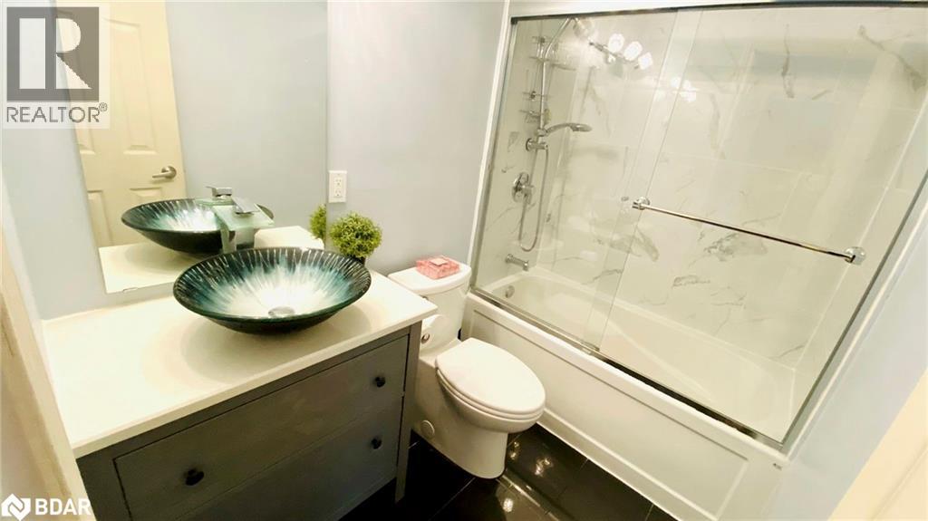 1601 Sandgate Crescent Unit# Main, Mississauga, Ontario  L5J 2E3 - Photo 12 - 40790974