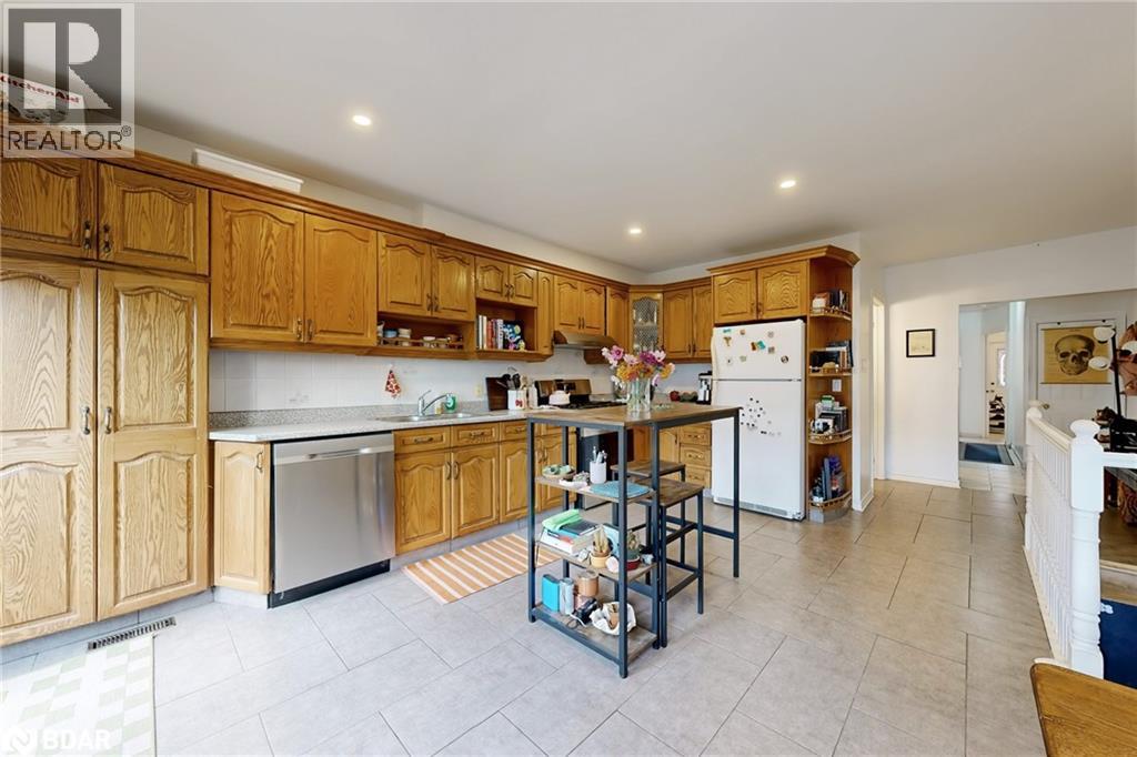 515 Ossington Avenue, Toronto, Ontario  M6G 3T3 - Photo 9 - 40791421