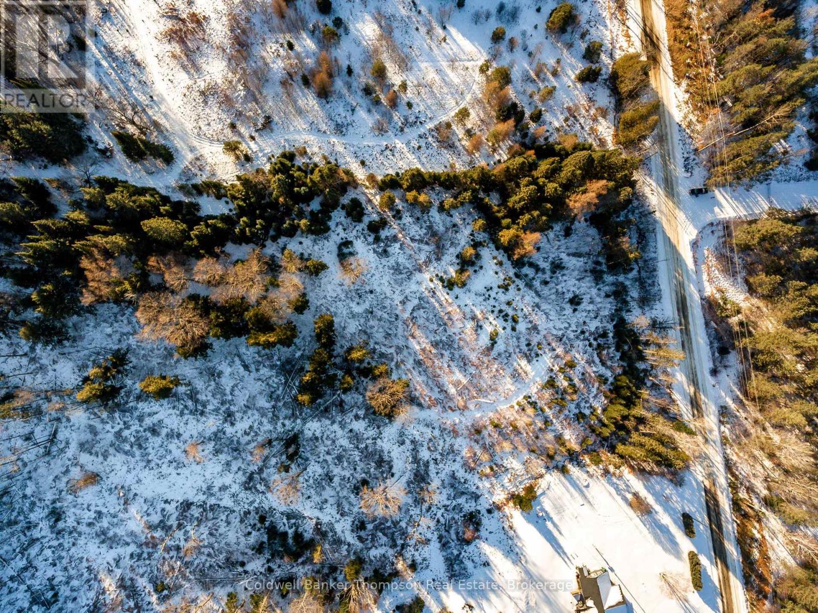 223 Peggs Mountain Road, Armour, Ontario  P0A 1C0 - Photo 11 - X12428755