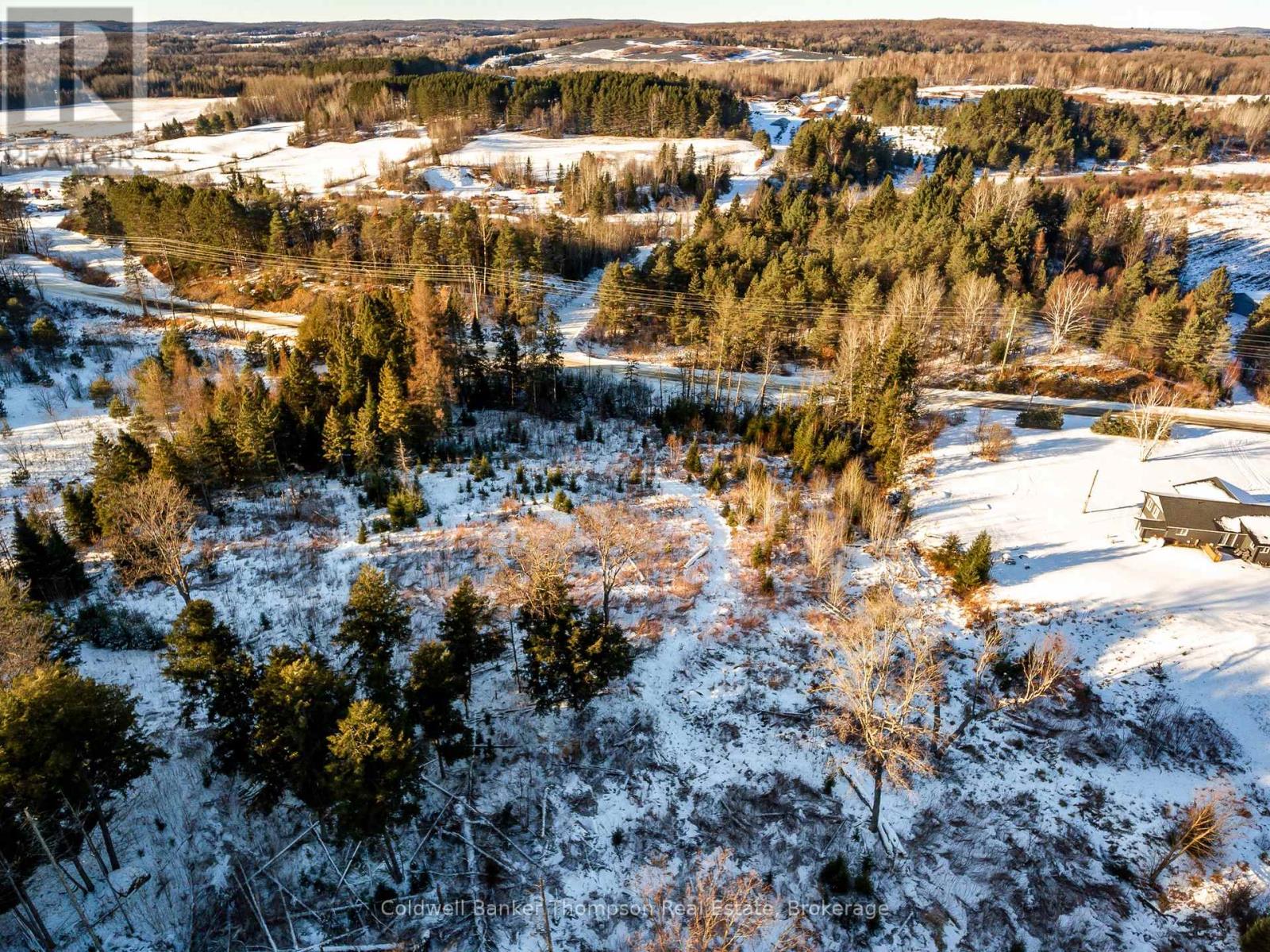 223 Peggs Mountain Road, Armour, Ontario  P0A 1C0 - Photo 15 - X12428755