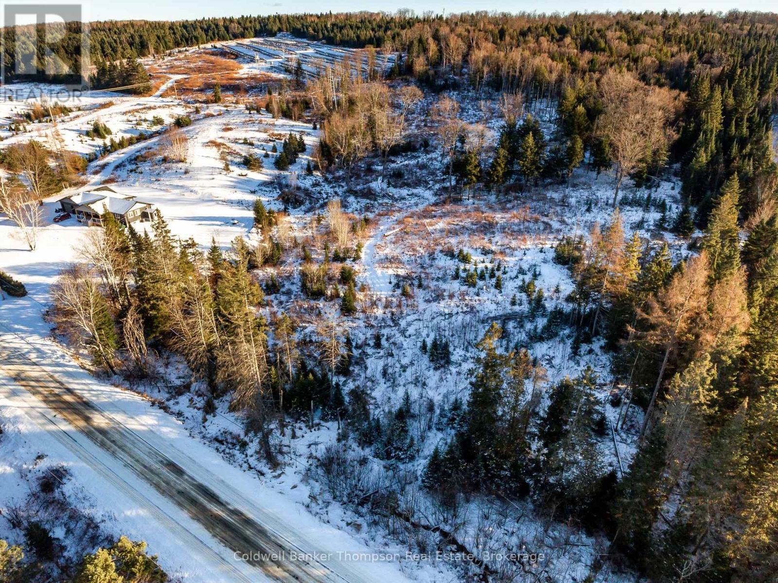 223 Peggs Mountain Road, Armour, Ontario  P0A 1C0 - Photo 3 - X12428755