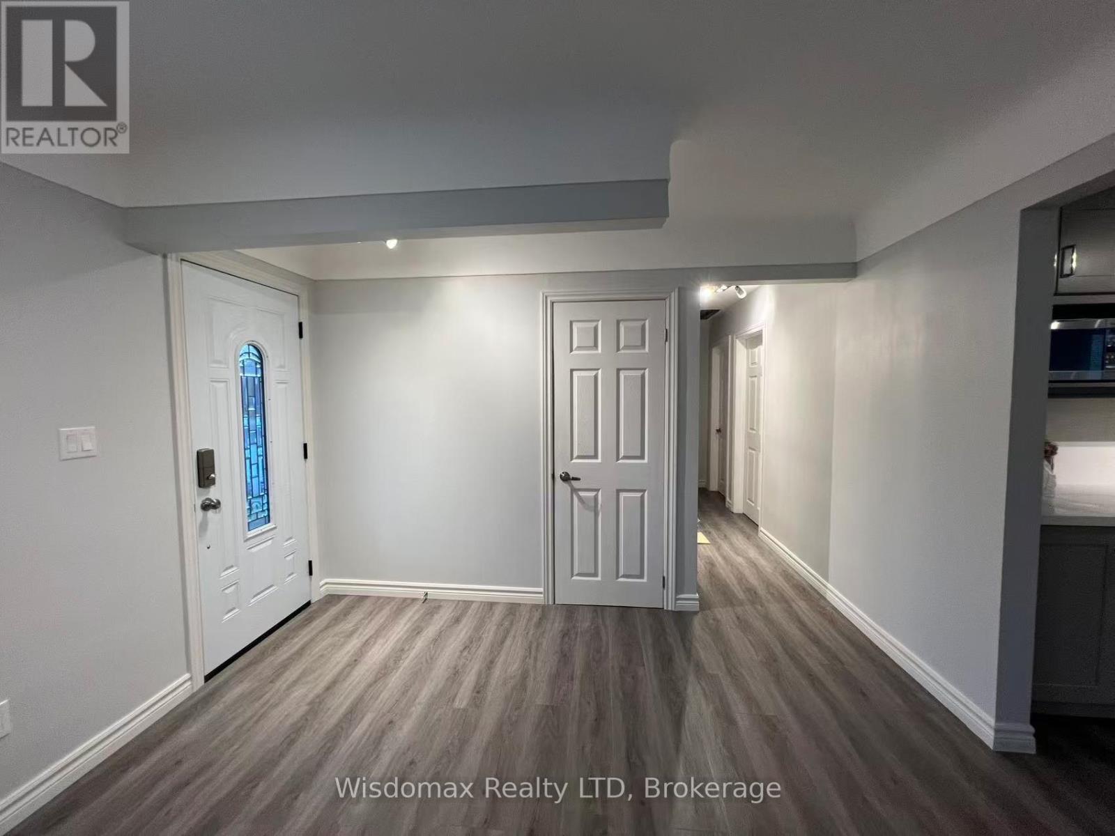 3276 Janet Crescent, Niagara Falls, Ontario  L2J 2V3 - Photo 4 - X12652588