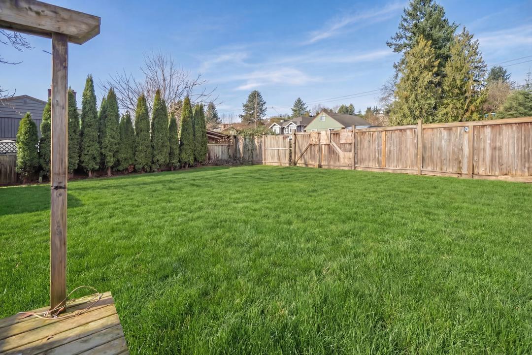 7725 Grand Street, Mission, British Columbia  V2V 3T5 - Photo 38 - R3075108