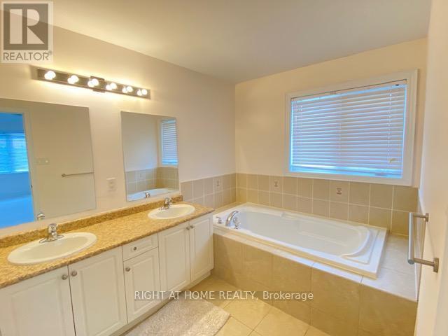 63 Farrell Avenue, Toronto (Willowdale West), Ontario  M2R 1C7 - Photo 5 - C12653182