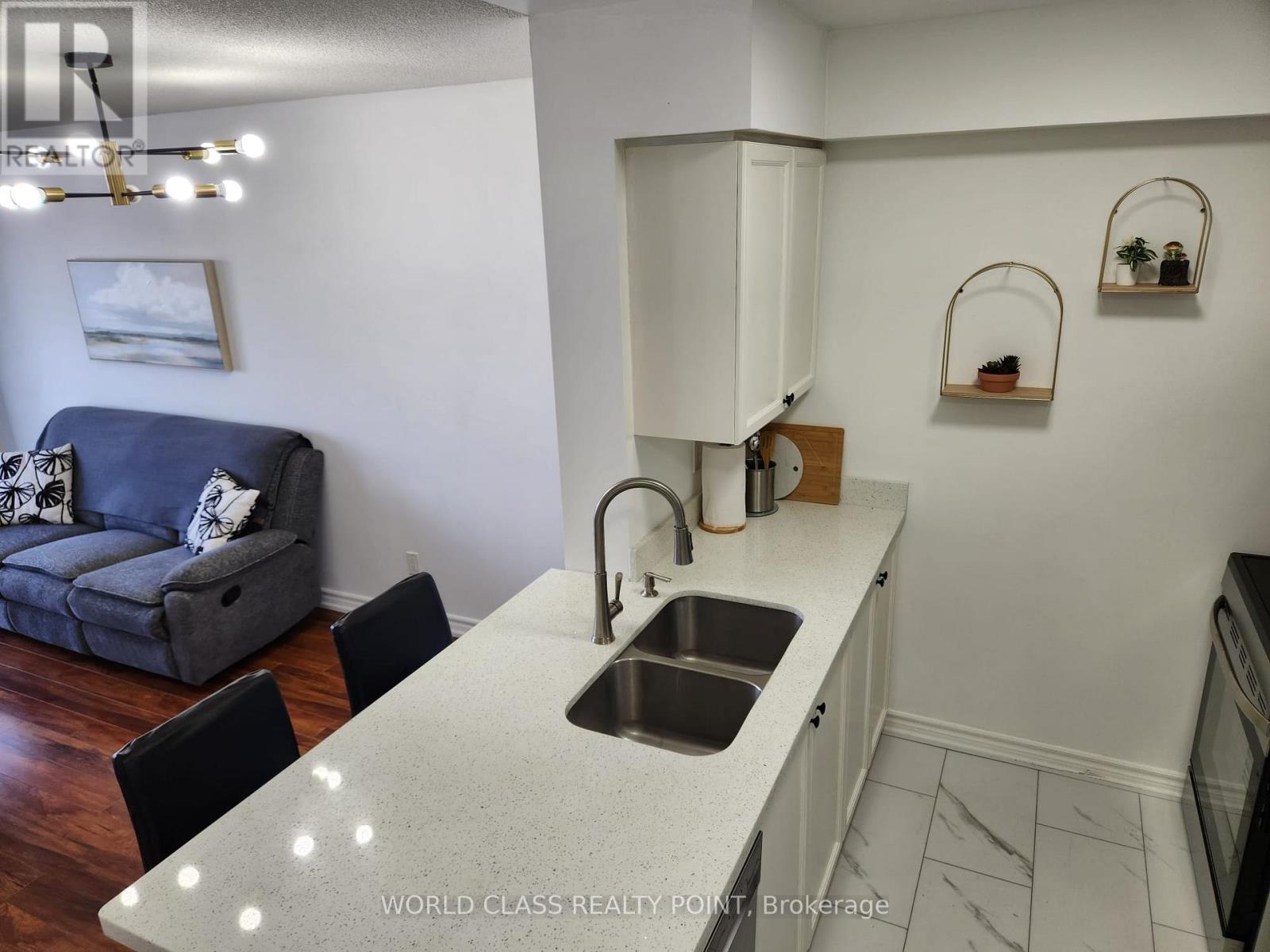 1807 - 155 Beecroft Road, Toronto, Ontario  M2N 7C6 - Photo 2 - C12653186