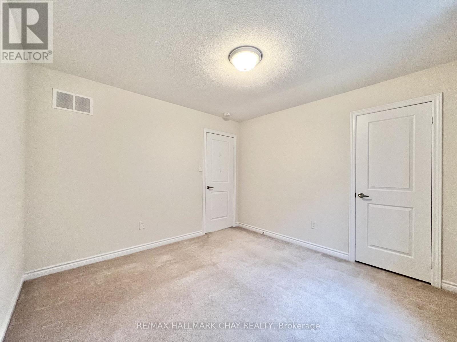 975 Barton Way, Innisfil, Ontario  L9S 0N5 - Photo 31 - N12653170