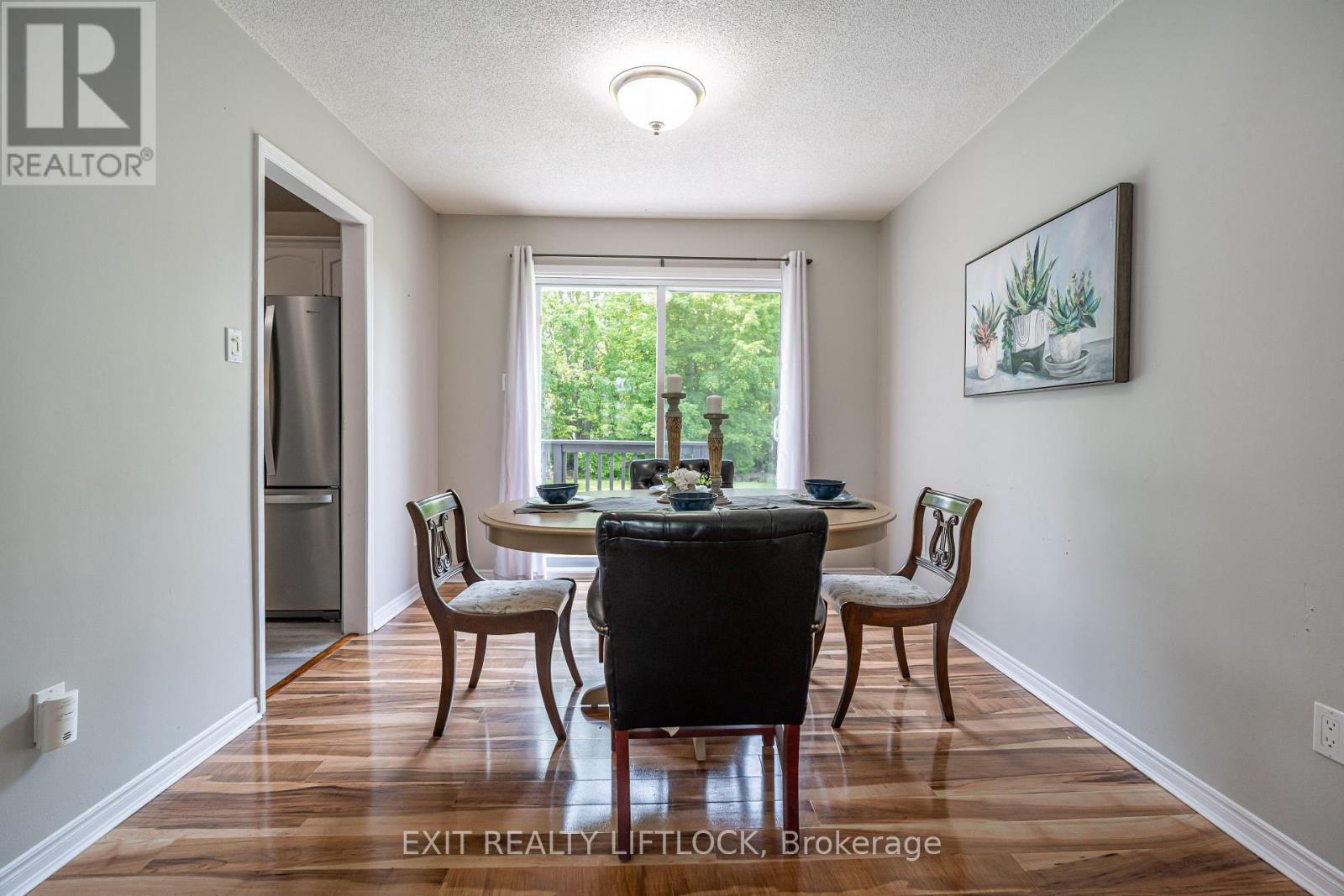 1220 Tara Road, Selwyn, Ontario  K0L 1T0 - Photo 10 - X12579026