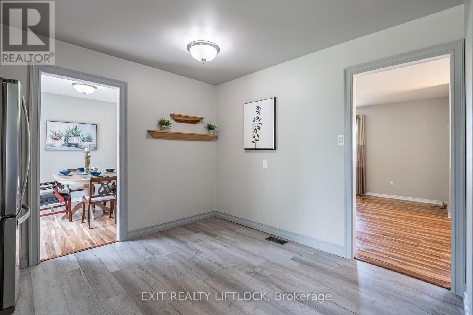 1220 Tara Road, Selwyn, Ontario  K0L 1T0 - Photo 14 - X12579026