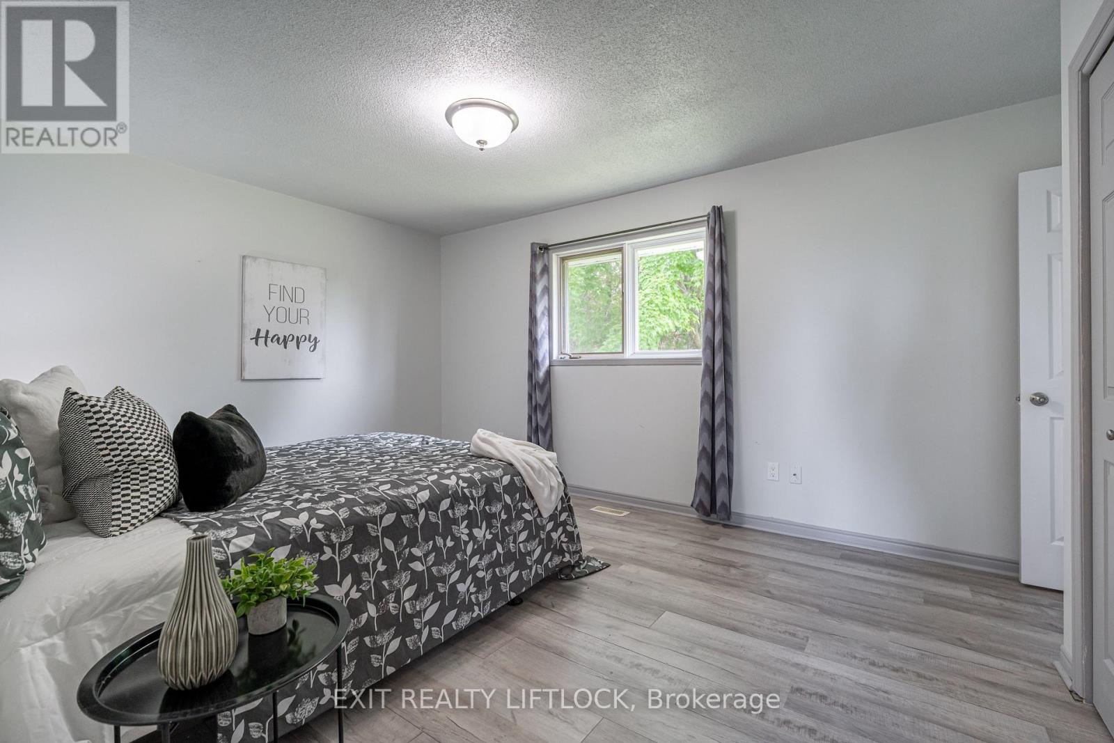 1220 Tara Road, Selwyn, Ontario  K0L 1T0 - Photo 15 - X12579026