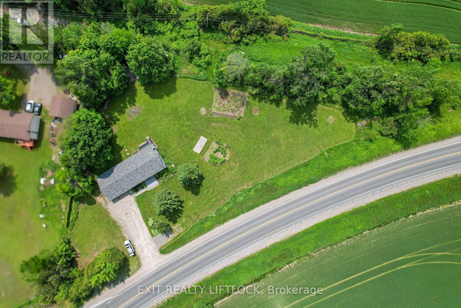 1220 Tara Road, Selwyn, Ontario  K0L 1T0 - Photo 33 - X12579026